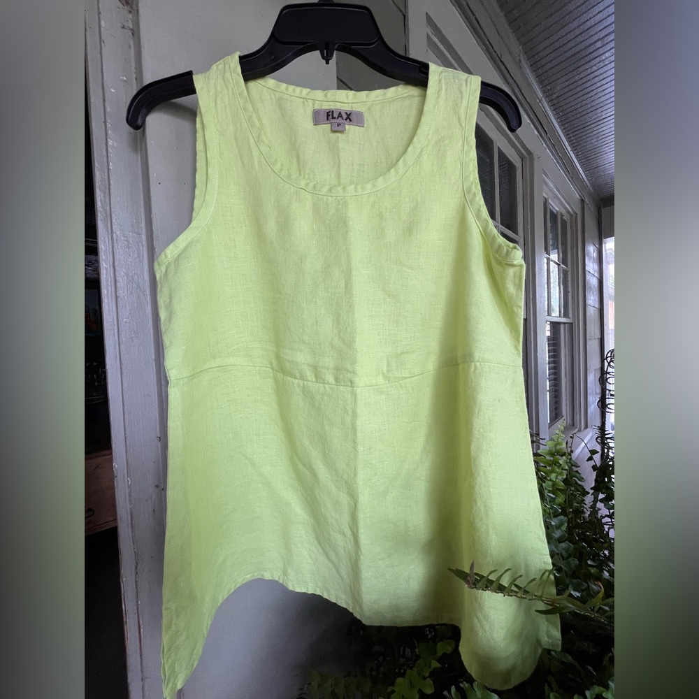 Flax Women's Lime Green Sleeveless Top…NWOT…Size P